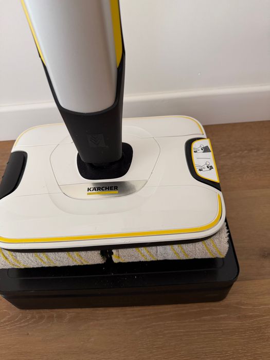 Электронный швабра Karcher