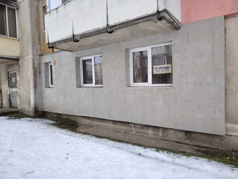 Ap.2cam. Petrosani-Aviatorilor, parter, 35 mp-valabil pana in martie
