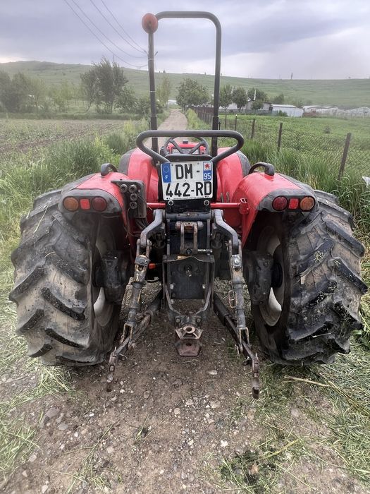 Tractor Antonio Carraro Trg 7400