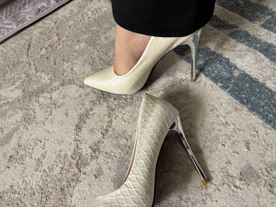 Продам каблук на 5000