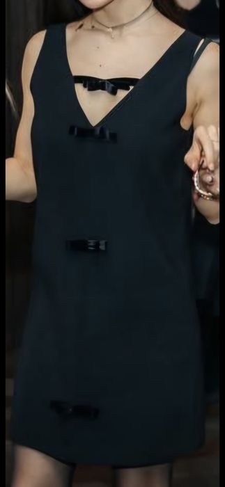 Малка черна рокля ZARA