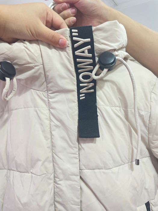 Продам пуховик зимний.