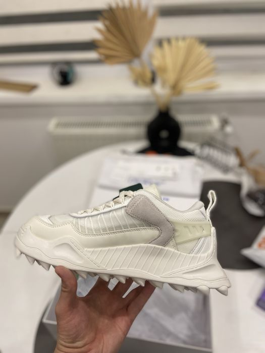 Off-White Odsy 1000