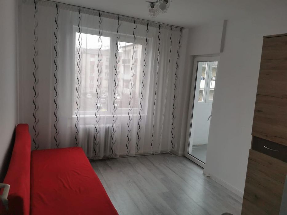 Vând apartament