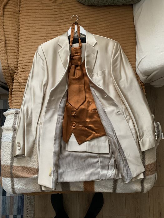 Costum de mire Enzo Romano