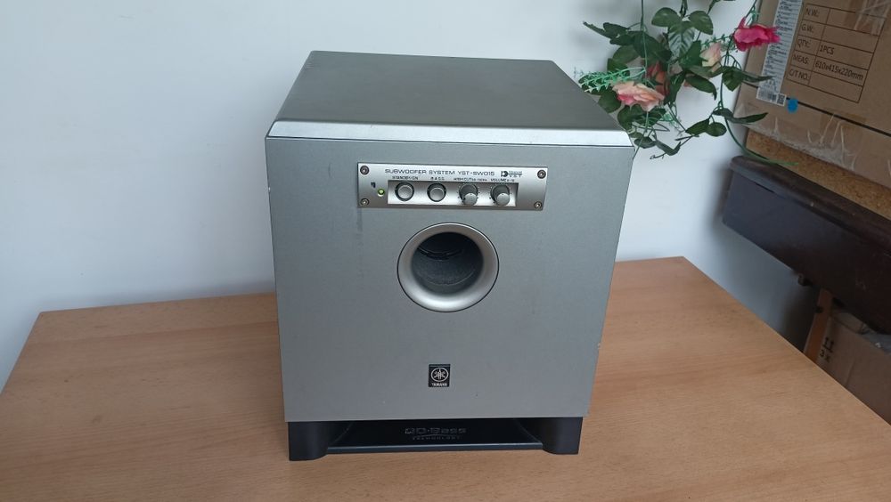 Vand subwoofer Yamaha YST-SE015 (activ)