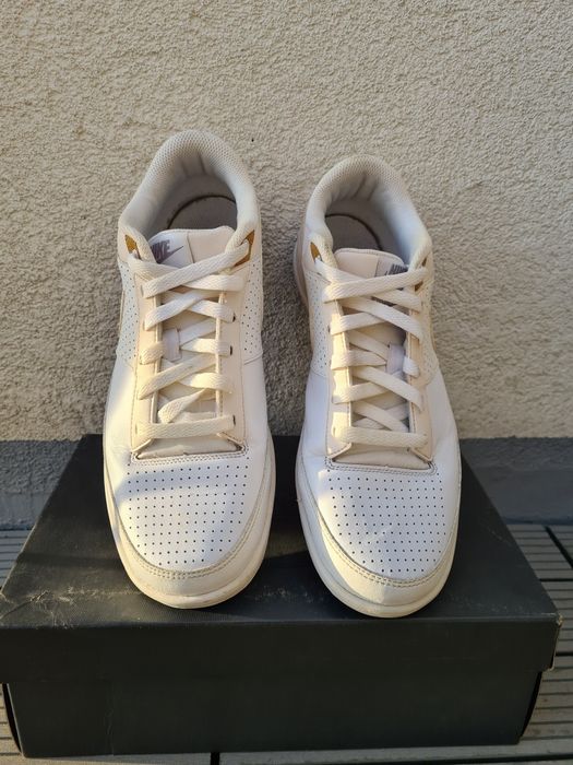 Adidași Nike mărimea 44