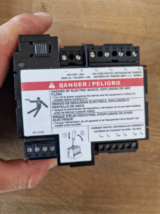 Power meter \ contor MerlinGerin / Schneider POWERLOGIC PM700 MG CA