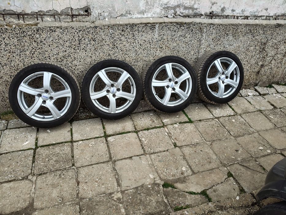 Алуминиеви джанти 4x100  17' с много добри летни гуми 205/50/17