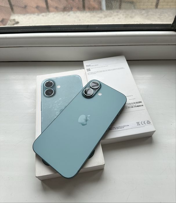iPhone 16 Tile 128GB Sim 90%