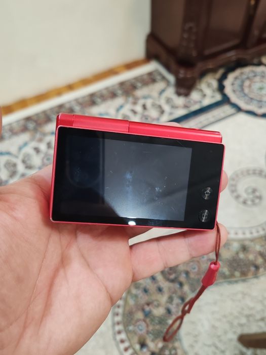 Цыфровой фотопарат Samsung сенсорный