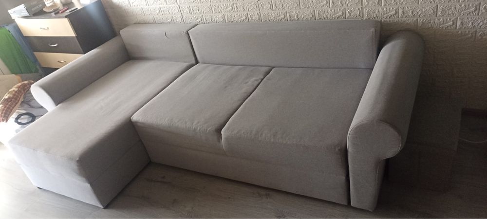 Vand coltar  sufragerie