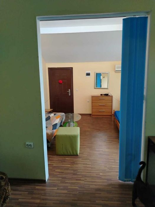 Дава се под наем Етаж от къща в София, Център - 50 кв.м за 73 € - Снимка #2