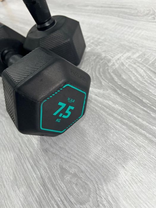 2 Gantere HEX DUMBBELL Cross-training 7,5 kg