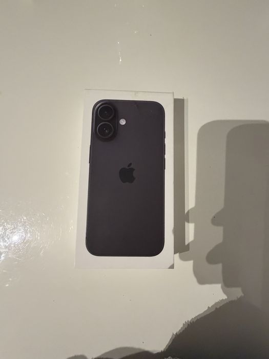 Vand iphone 16 Sigilat