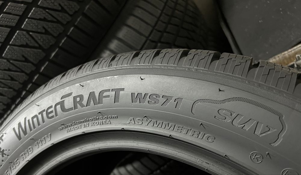 285/45/19 Kumho - 4бр., като Нови!