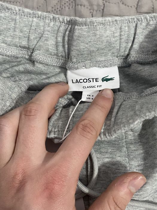 Pantaloni Lacoste