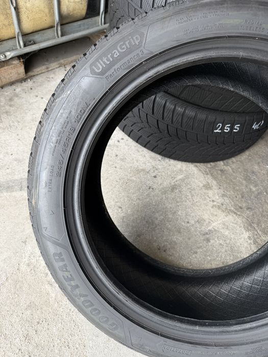 2 anvelope iarna 245/45/18 , 100 V , XL , GoodYear , DOT 2024 , 7.8 mm