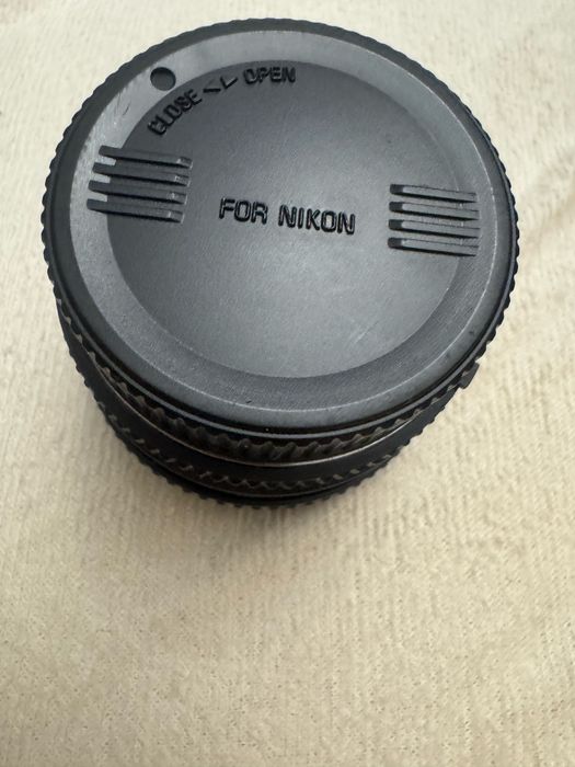 Объектив Nikon 20mm f/2.8D AF Nikkor