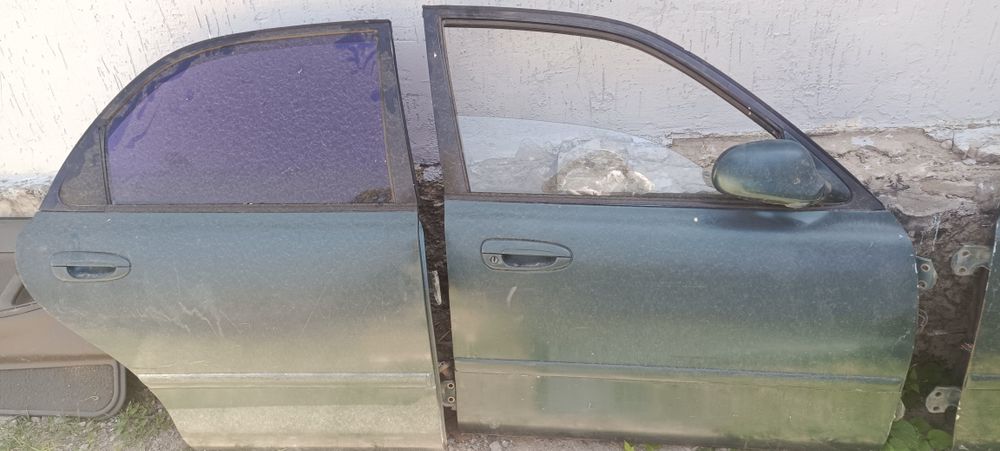Mazda crumbs двери