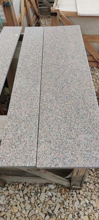 Depozit de Travertin,marmura,granit,ardezie,piatra cubica