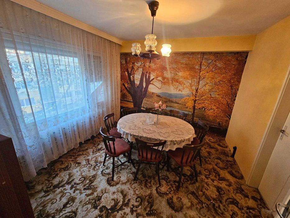 Продава се Тристаен апартамент в Русе, Възраждане - 100 кв.м за 1099 €/кв.м - Снимка #16