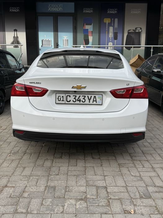 Chevrolet Malibu 2018 — 4