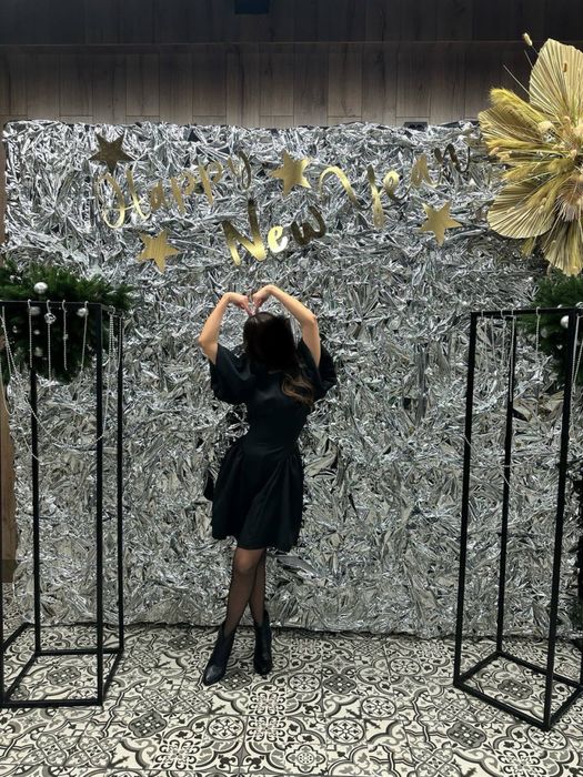 Платье черное