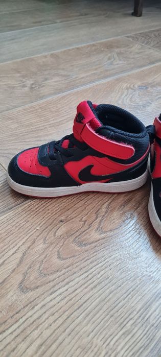 Маратонки Nike 25н