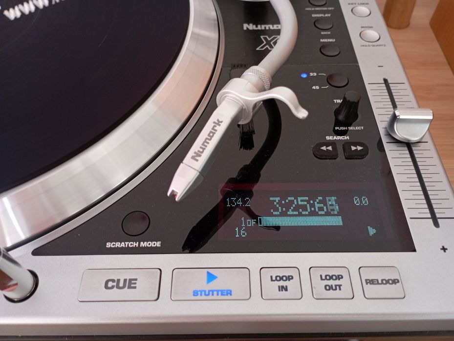 Грамофон + CD Numark X2 DJ