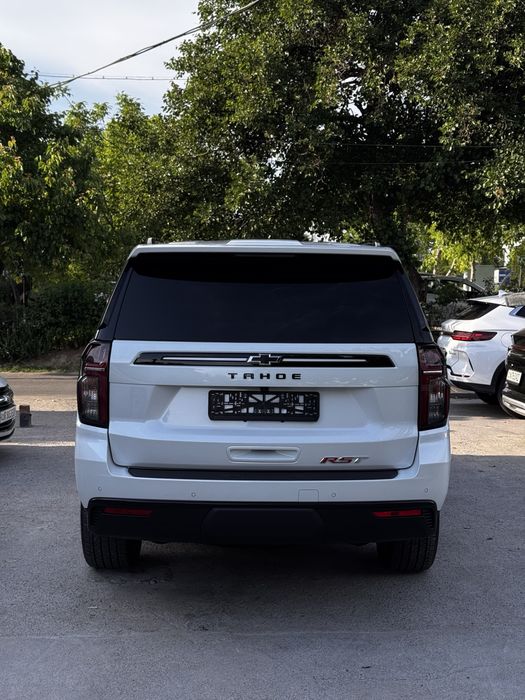 Chevrolet Tahoe 2023 — 3