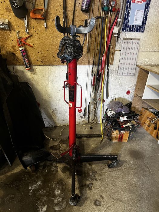 Гидростойка в рабочем состоянии