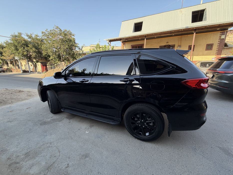 Сотилади Haval M6 2024 premium pozitsiya faqat lyuksiz kelgan