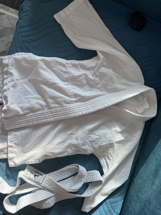 Продам кимоно фирмы Demix