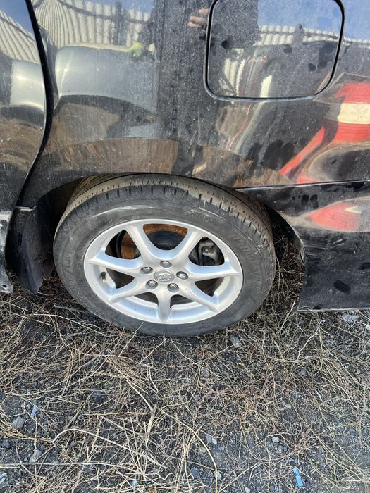 Продам на разбор тойота эстима