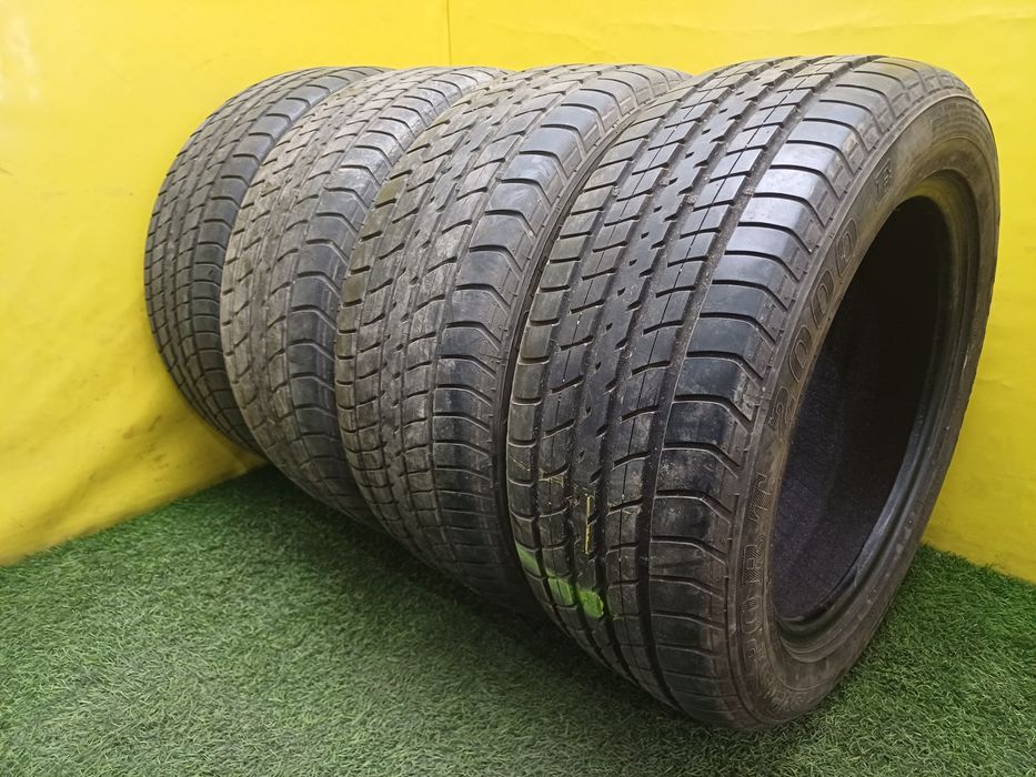 Шины 205/55 R16 Dunlop комплект.