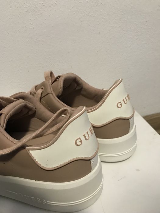 Adidasi Guess Noi