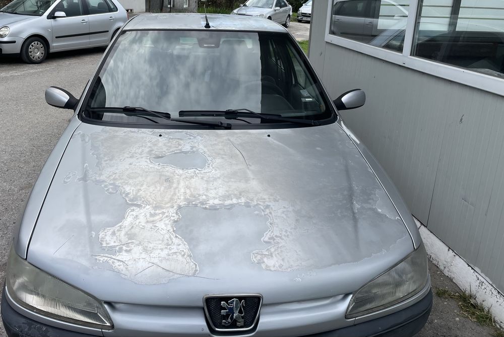 Продавам пежо 306