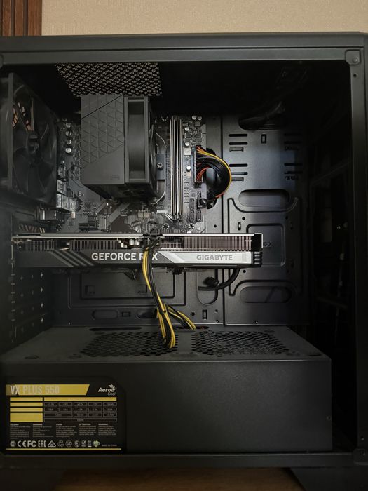 Игровой компютер Rtx4060 Ryzen 5 7500f +девайсы
