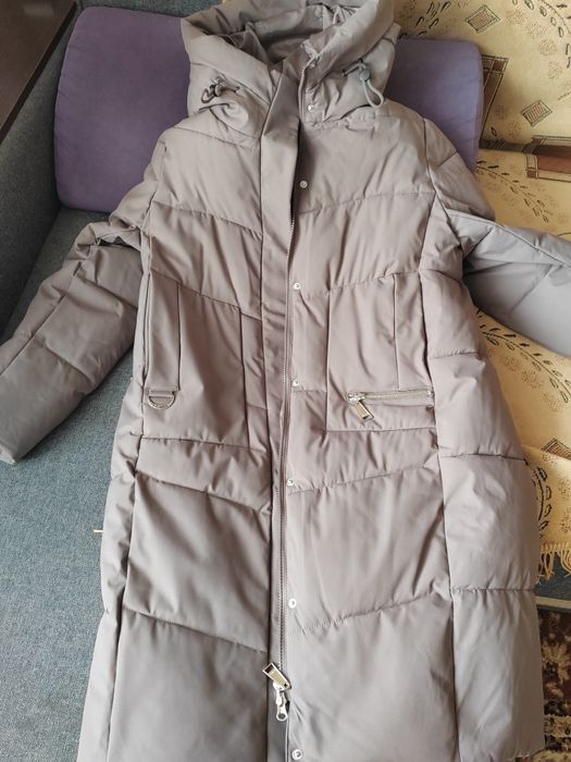 Продам куртку пуховик