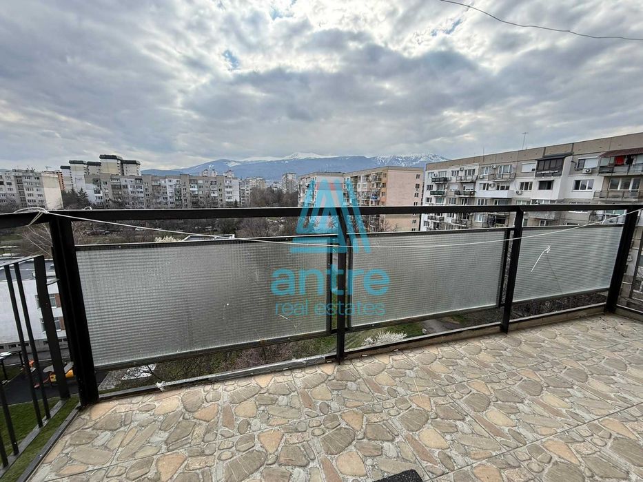 Тристаен апартамент в кв. Младост 2