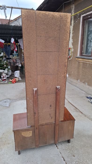 Corp mobilă cu oglinda