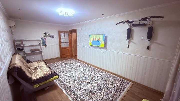 2 комнатная квартира, 7 мкр