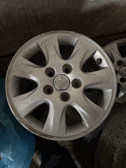 Диск с шинами оригинал