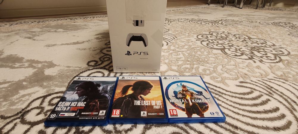 Sony playstation slim 5