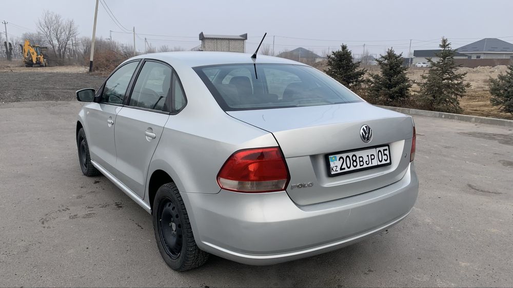 Фольксваген Поло продам!