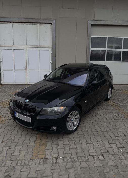 BMW seria 3 320D  e91  Xdrive