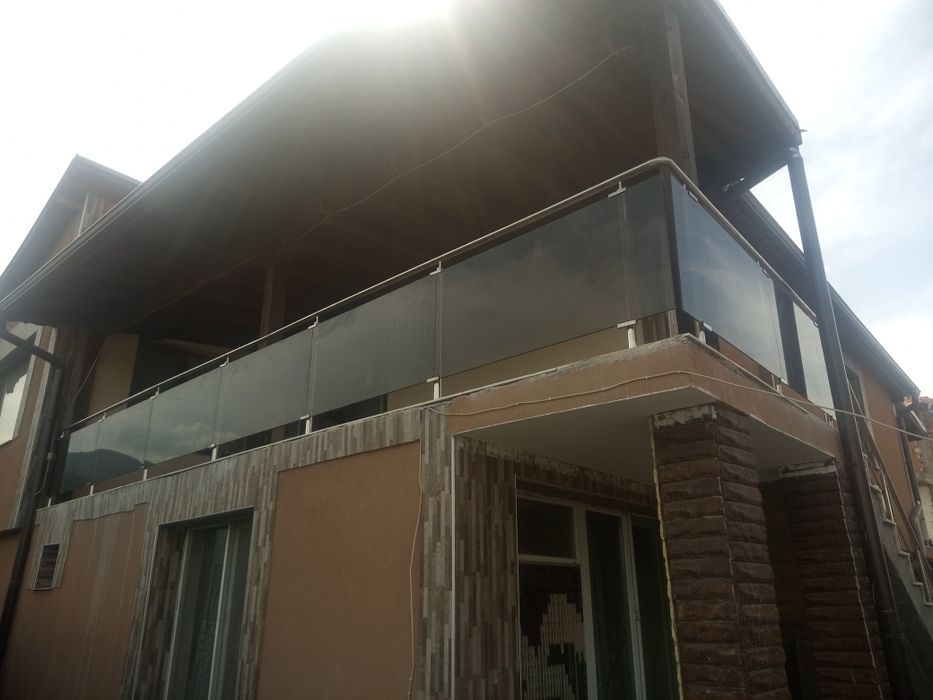 Парапети и ковано желязо