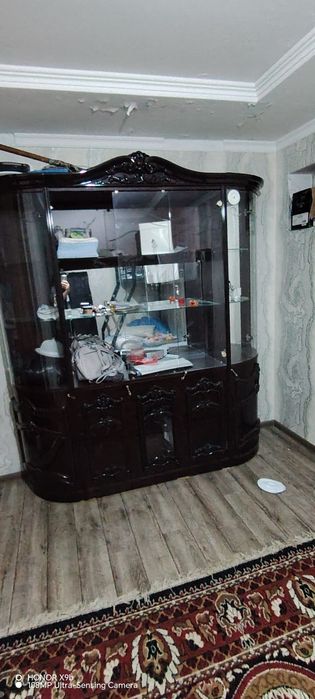 Продается сервант