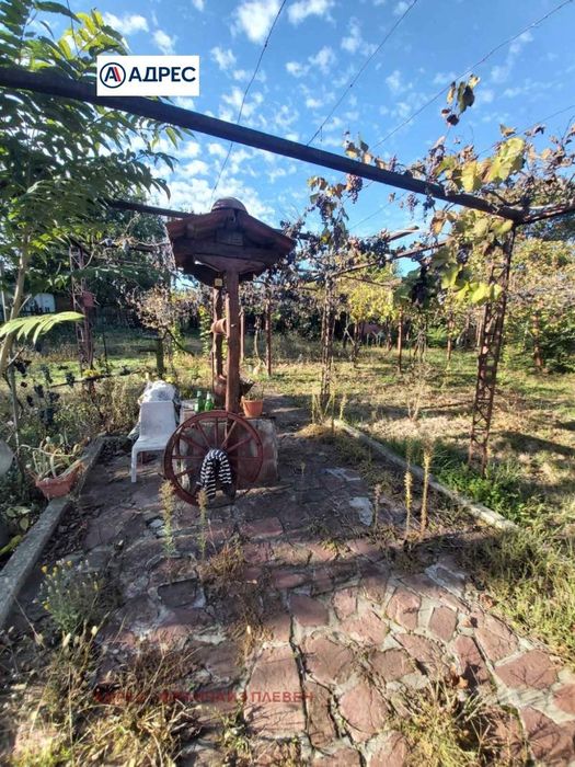 Къща в Плевен, област-с.Българене площ 100 цена 35000